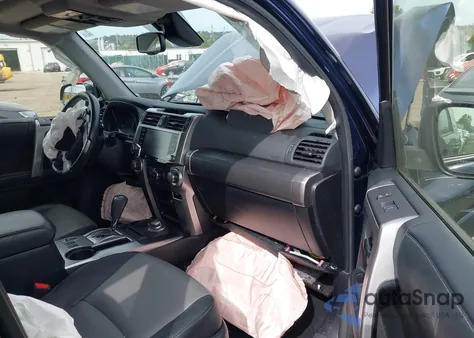 2023 Toyota 4Runner Sr5 Premium из США, поврежденный, VIN JTENU5JR3P6113240